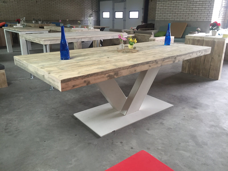 Steigerhout V-tafel