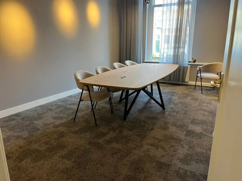 Deens Ovale Eiken tafel Aalborg