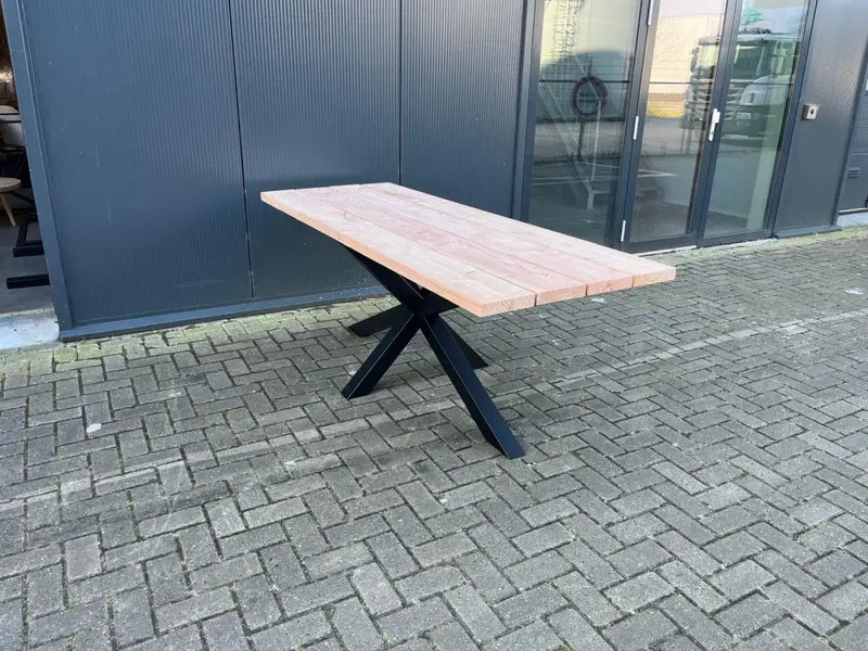 Douglas Tuintafel - Matrix 8x8