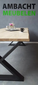 Eiken Boomstamtafel X-met onderplaat